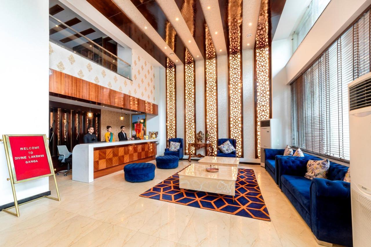 Hotel Divine Lakshmi Ganga Рішикеш Екстер'єр фото